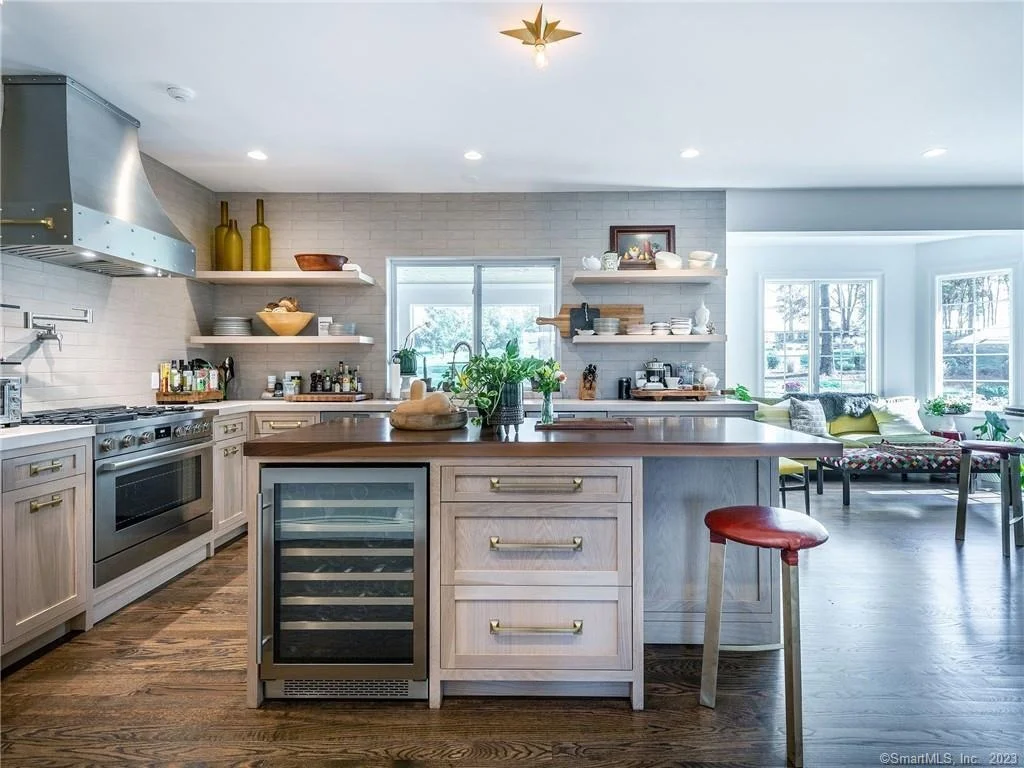 Photo of 220 Painter Hill Road
