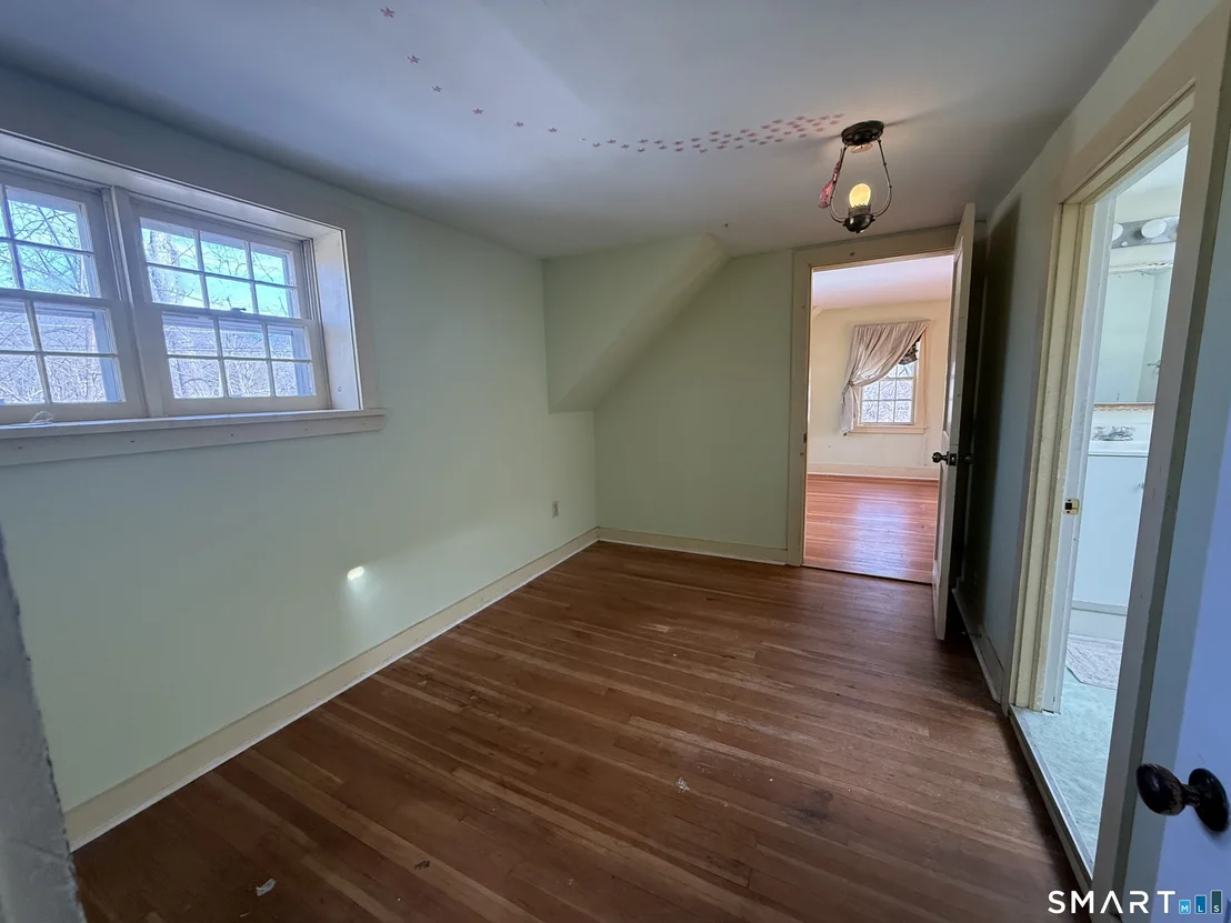 Photo of 127 Windy Hill Road