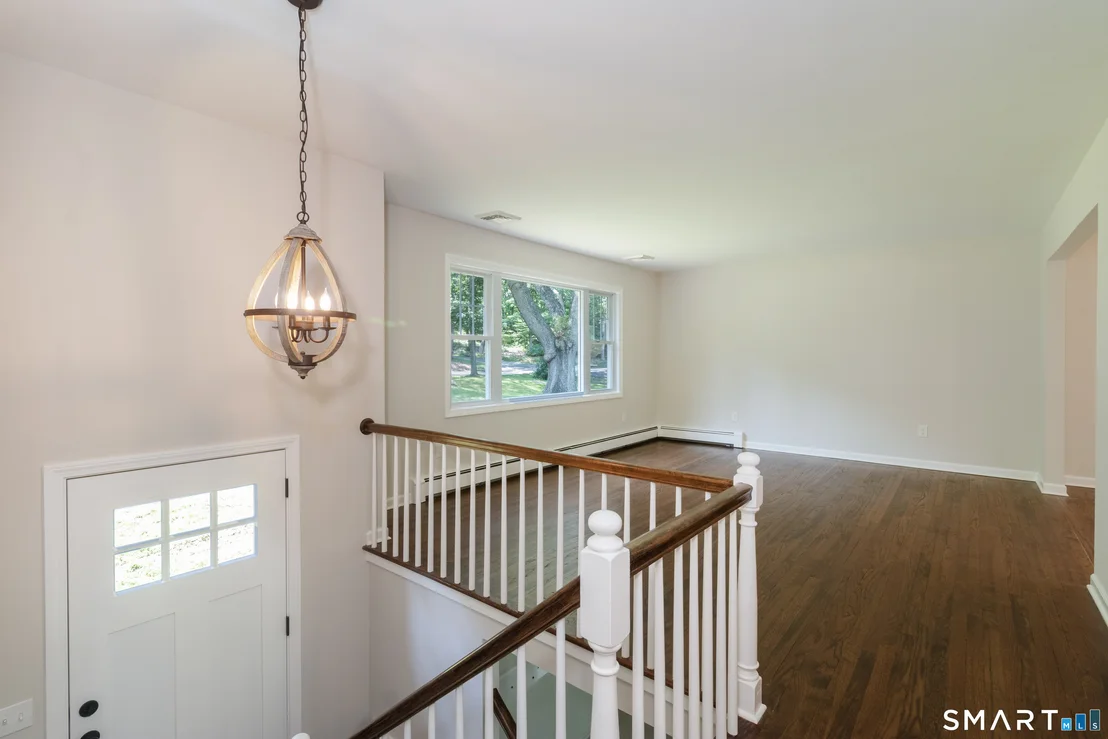 Photo of 831 Nut Plains Road