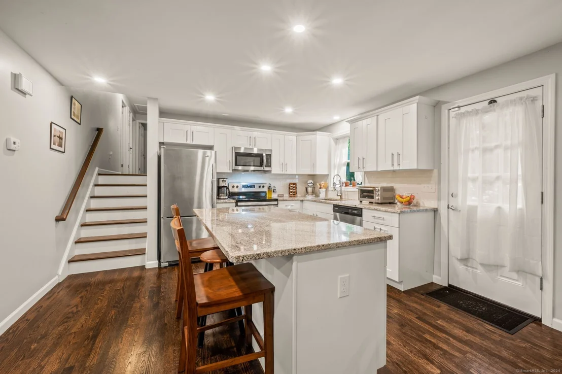 Photo of 160 Hattertown Road