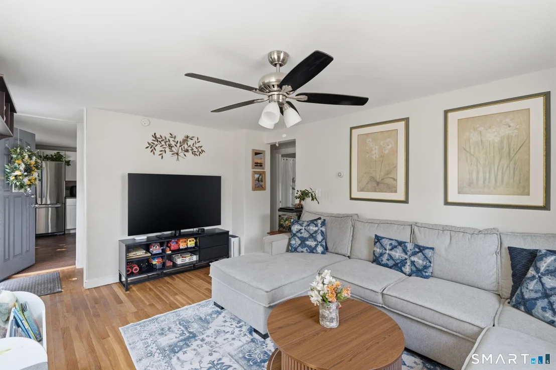 Photo of 93 Flyers Drive