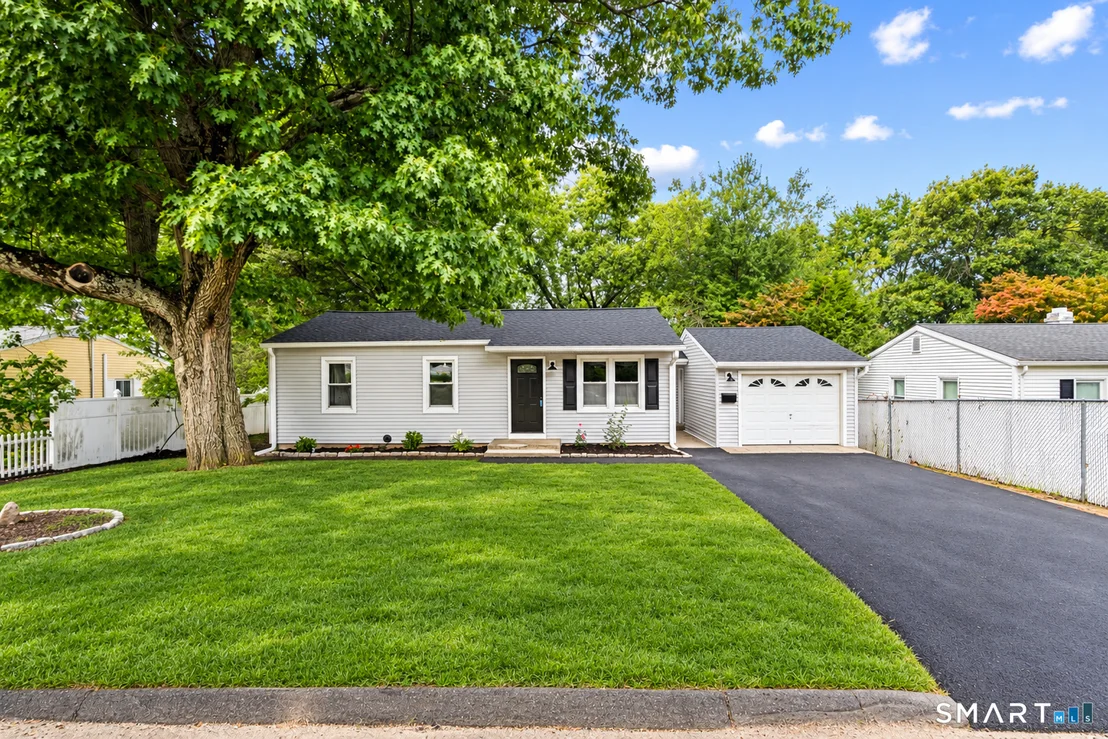 Photo of 19 Upland Terrace