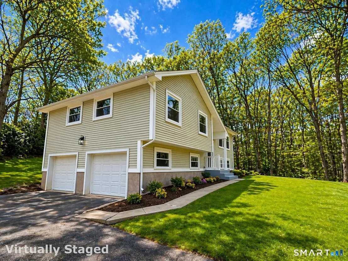 Photo of 96 Robin Circle