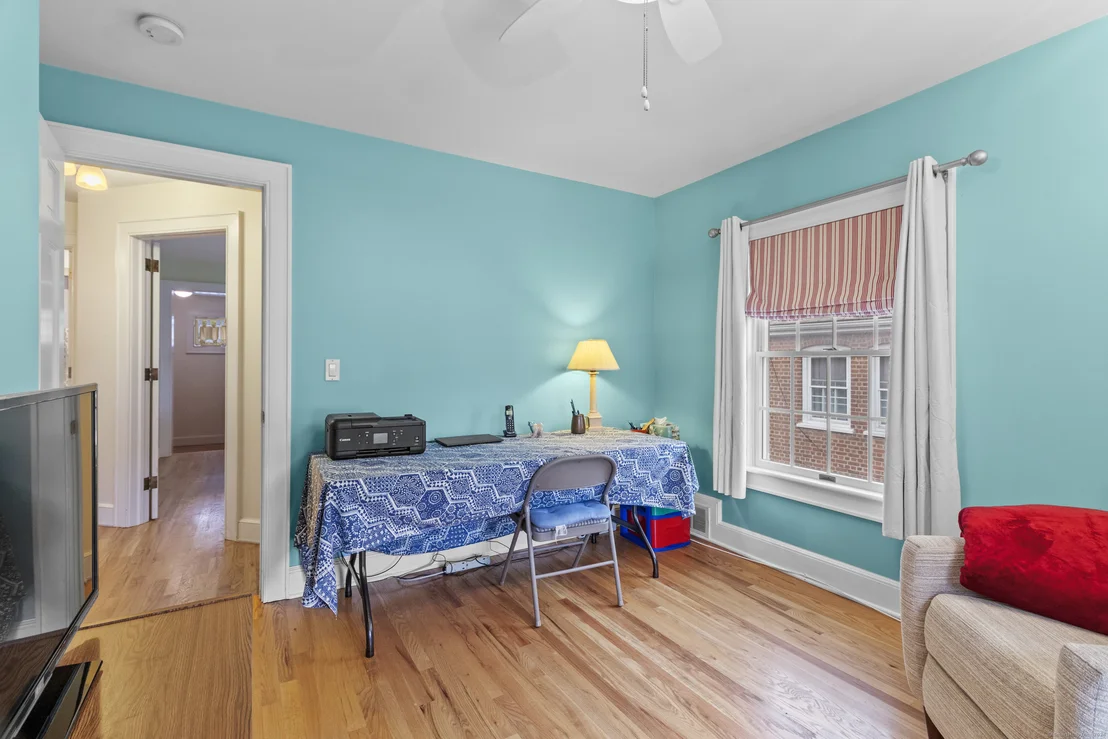 Photo of 127 Grasmere Avenue
