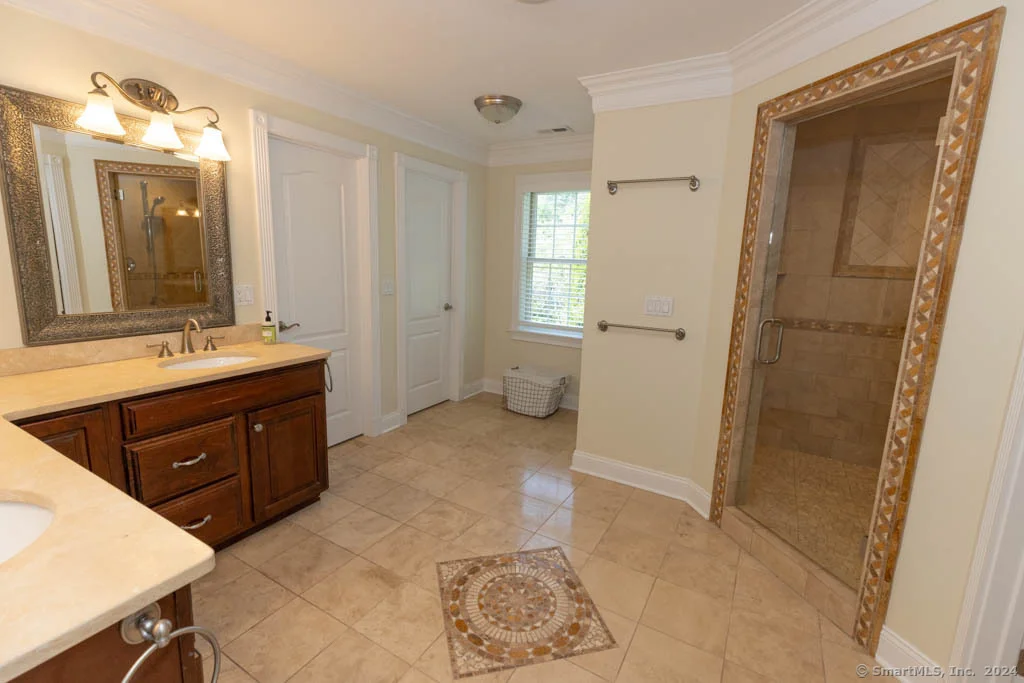 Photo of 8 Maynard Circle