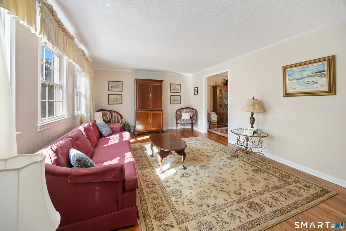 Photo of 450 Cardinal Lane