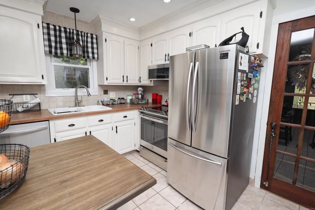 Photo of 17 Rowland Drive