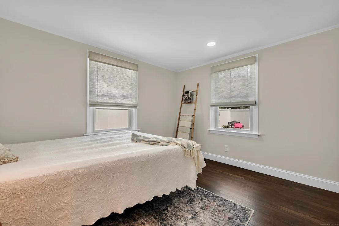Photo of 11 Thompson Lane