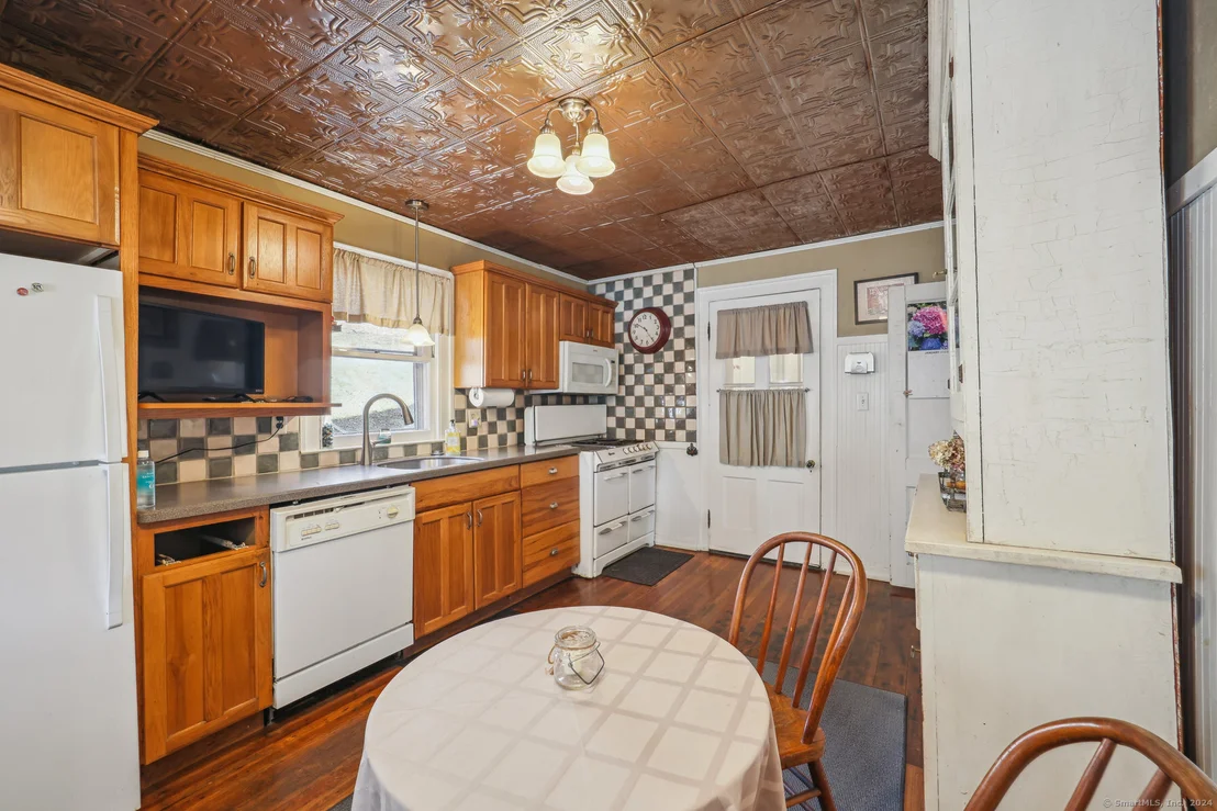 Photo of 55 Woolson Street