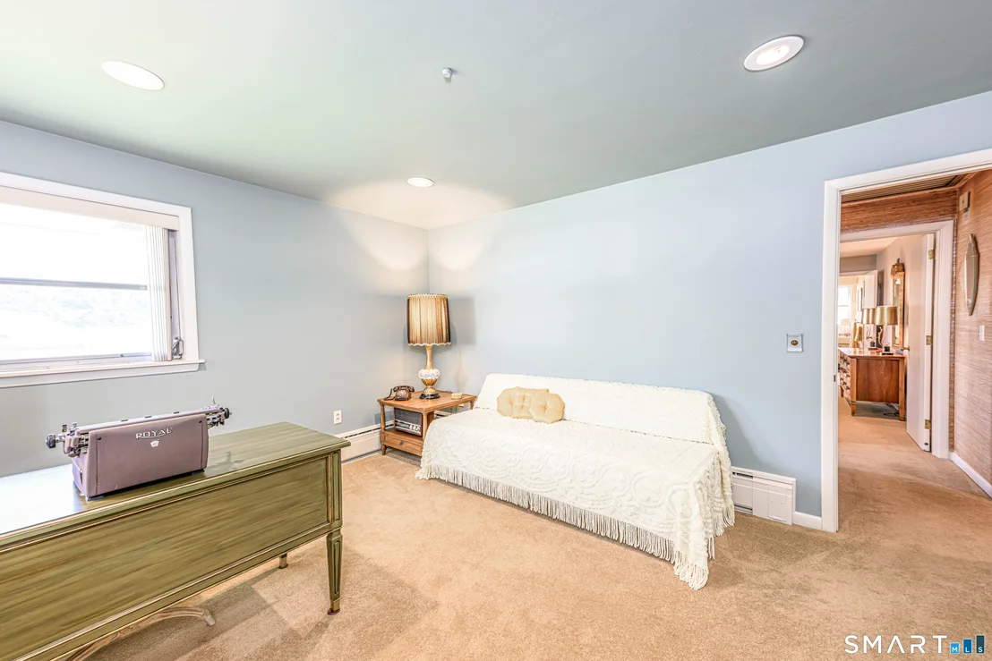 Photo of 821 Townsend Avenue