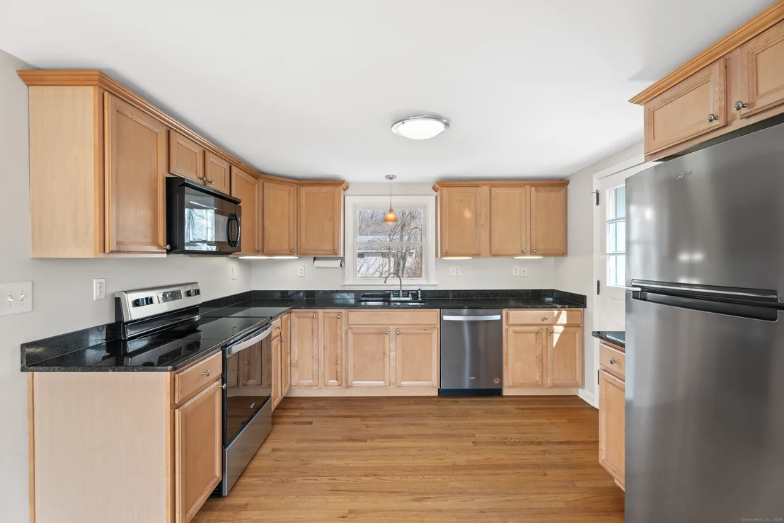 Photo of 14 9th Avenue