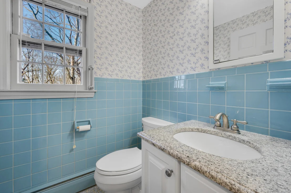 Photo of 8 Valley View Drive
