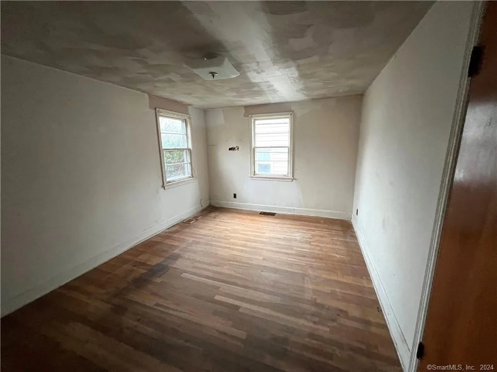 Photo of 52 Forest Avenue