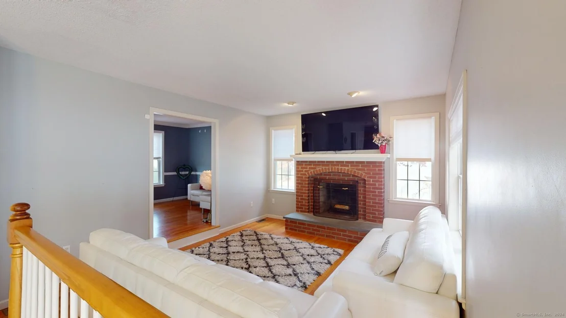 Photo of 19 High Ledge Circle