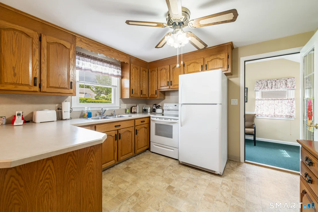 Photo of 43 Danbury Lane