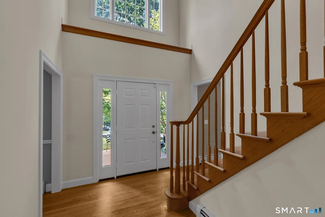 Photo of 6 Azalea Lane