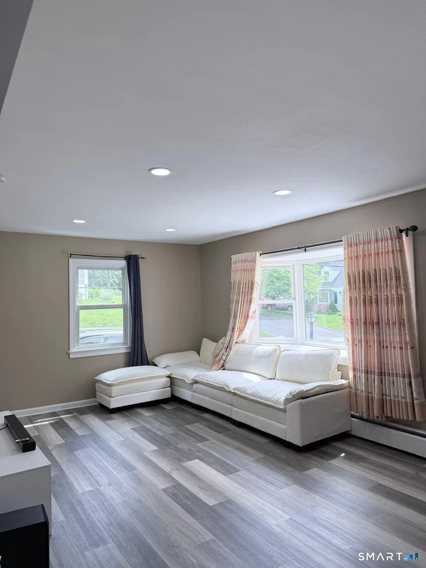 Photo of 6 Topstone Drive