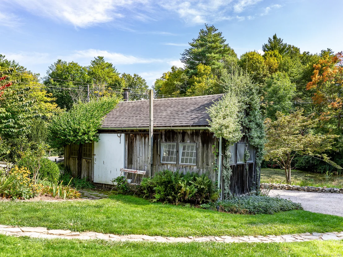 Photo of 276 Guilds Hollow Road