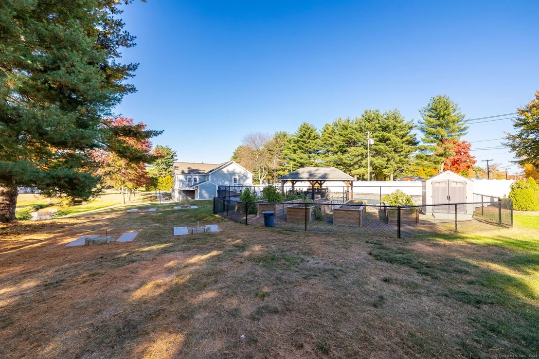 Photo of 6 Red Oak Drive