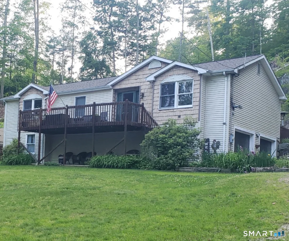 Photo of 150 Searles Road