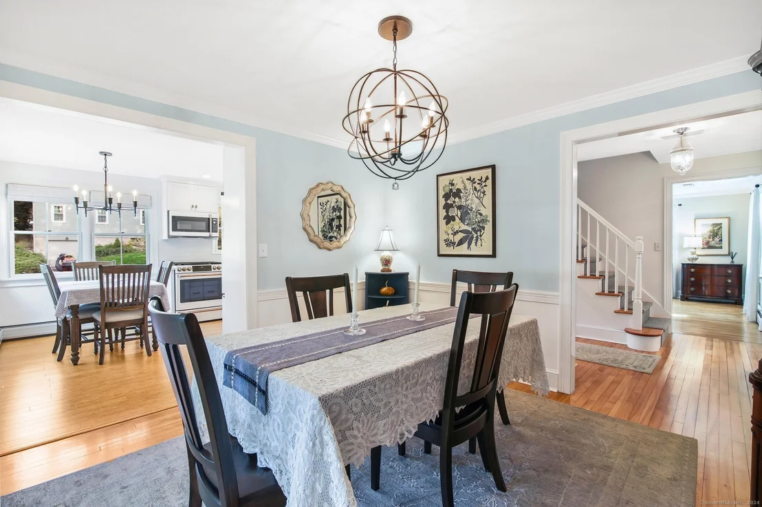 Photo of 21 Colonial Drive