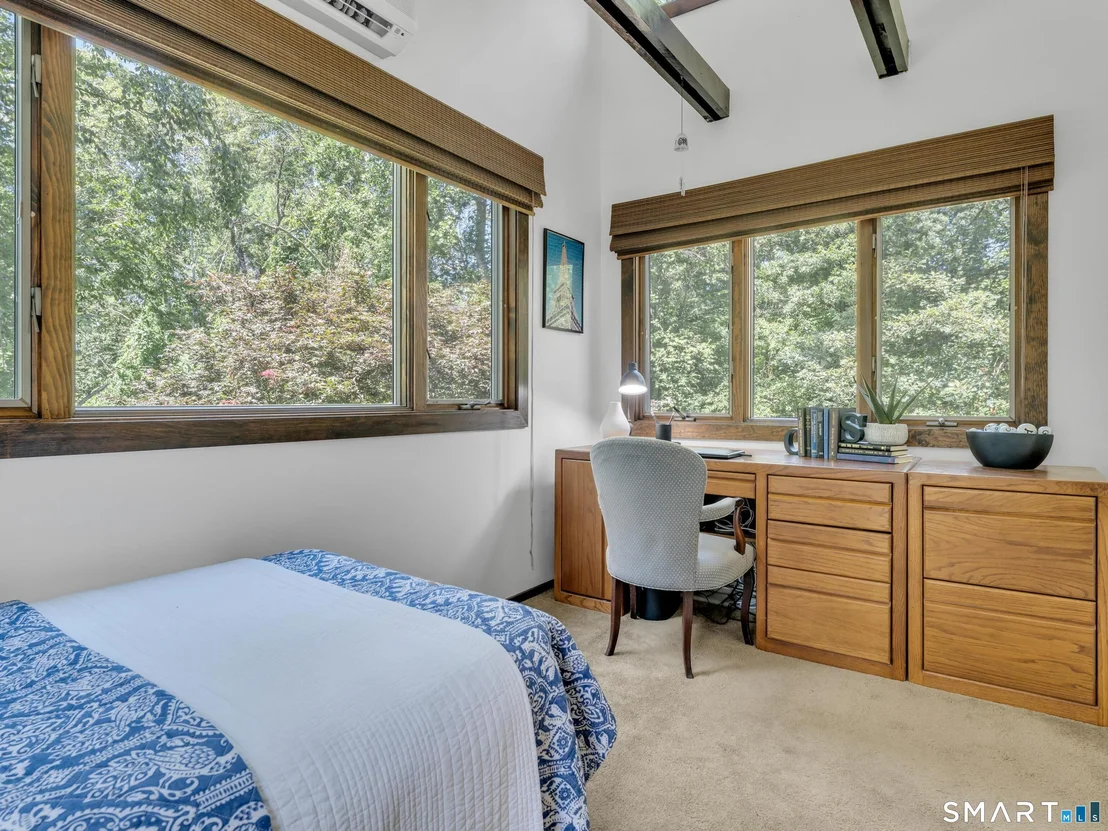 Photo of 70 Hoadley Creek Circle