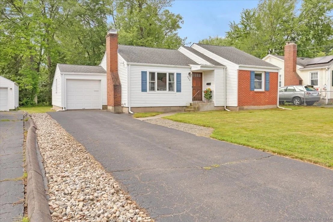 Photo of 346 Brimfield Road