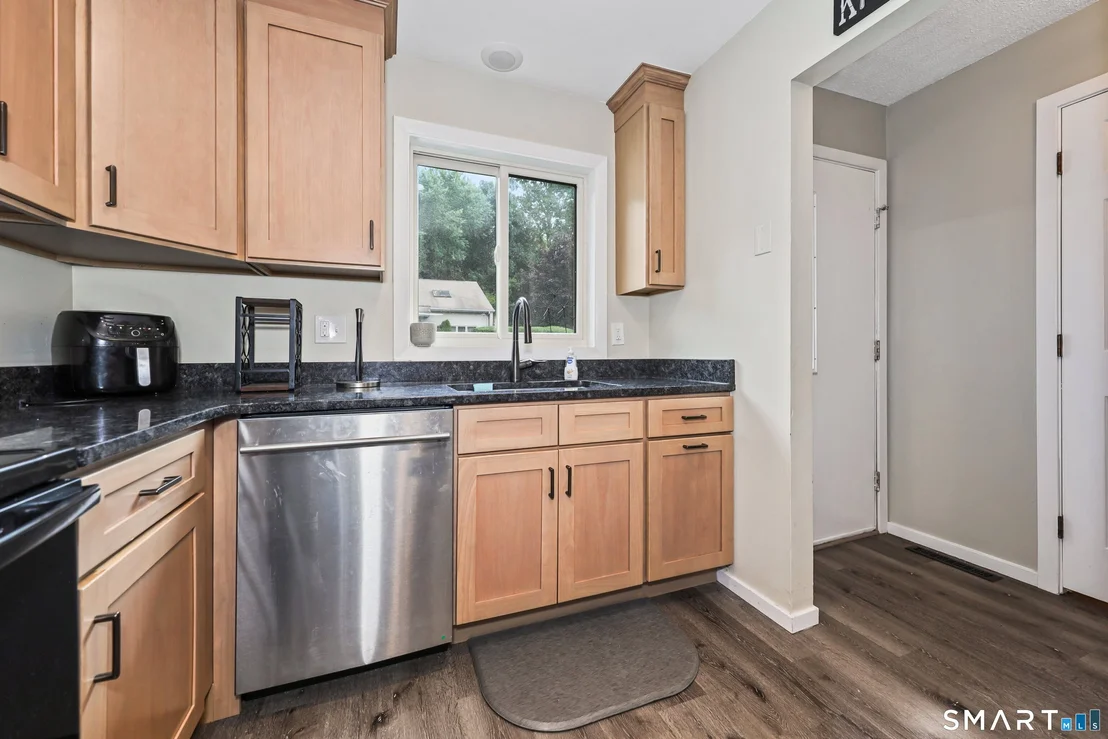 Photo of Unit 41 at 827 Oronoke Road