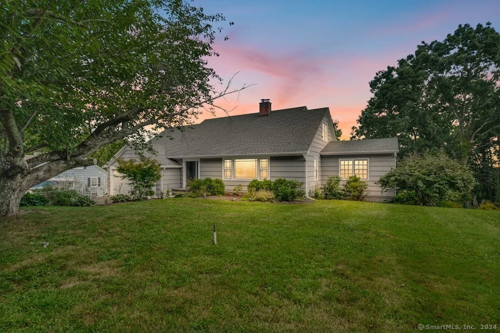 Photo of 640 Shelton Road