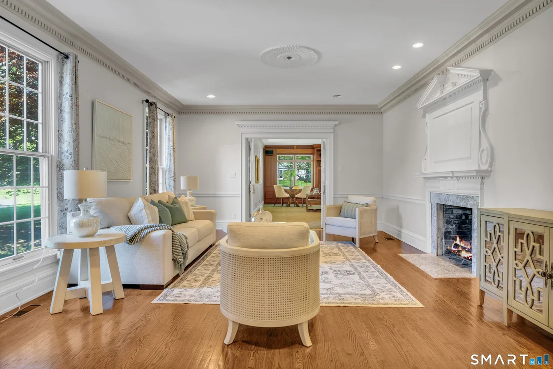 Photo of 625 State Street