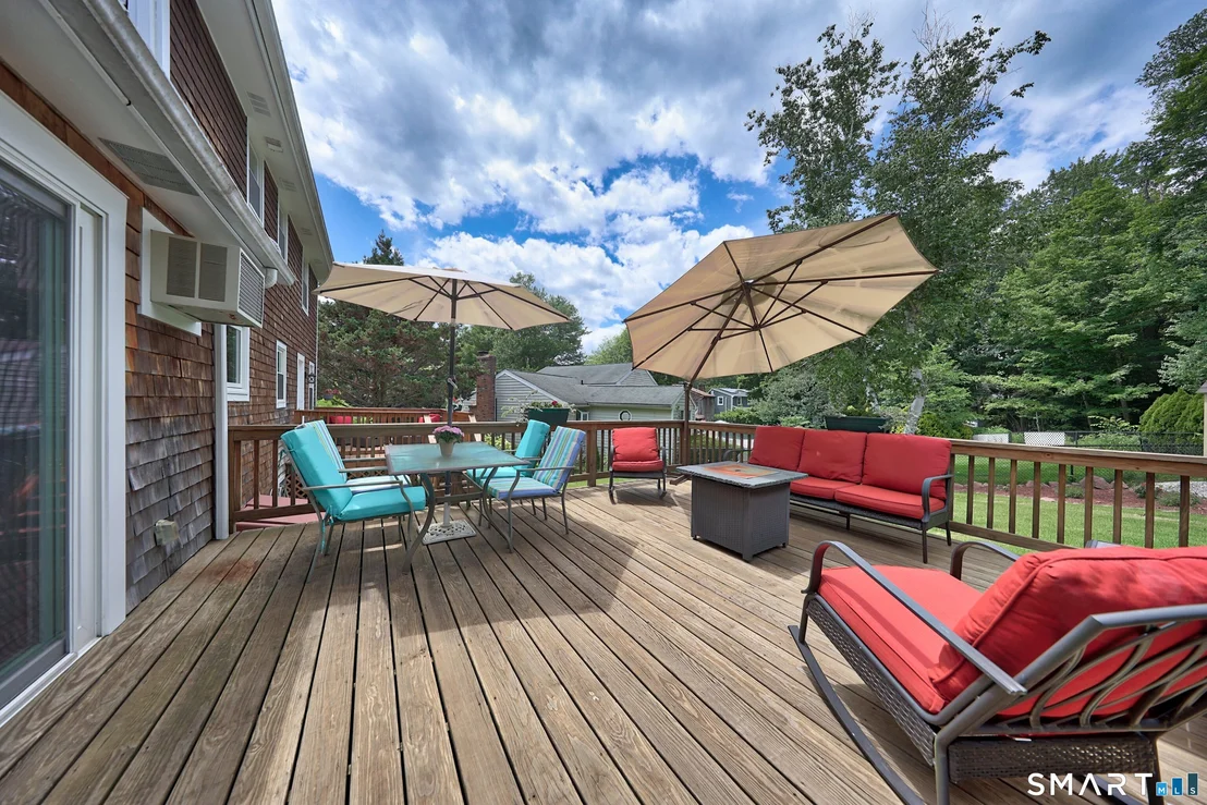 Photo of 2 Meadowside Drive