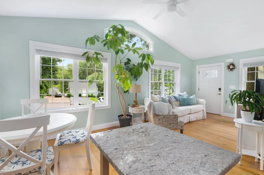Photo of 133 133 Winterberry Road