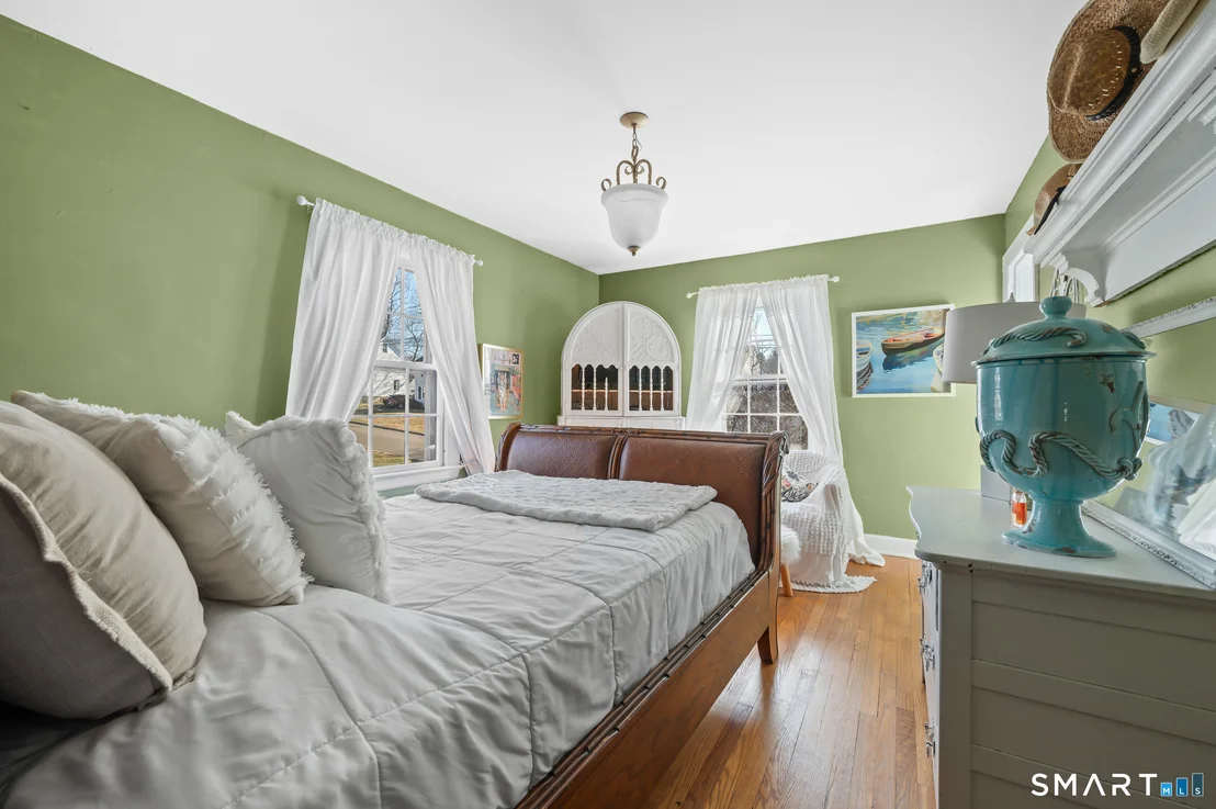 Photo of 50 Cedar Street