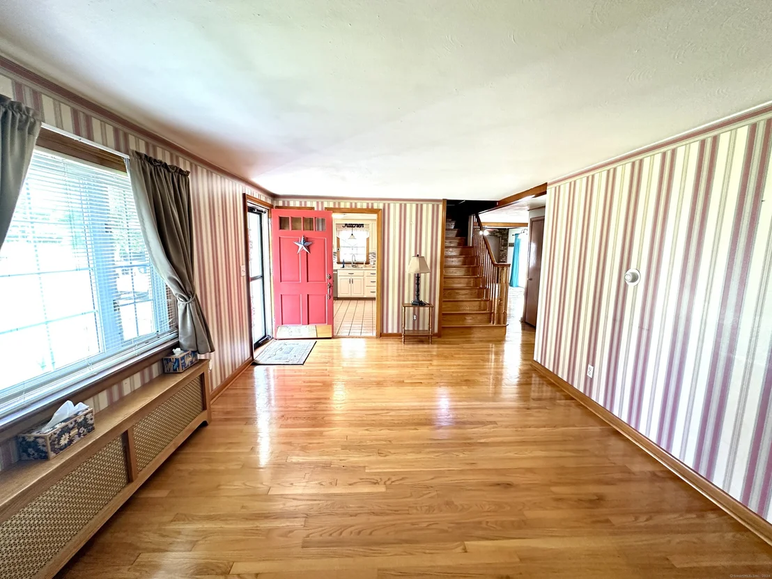 Photo of 530 Ash Drive