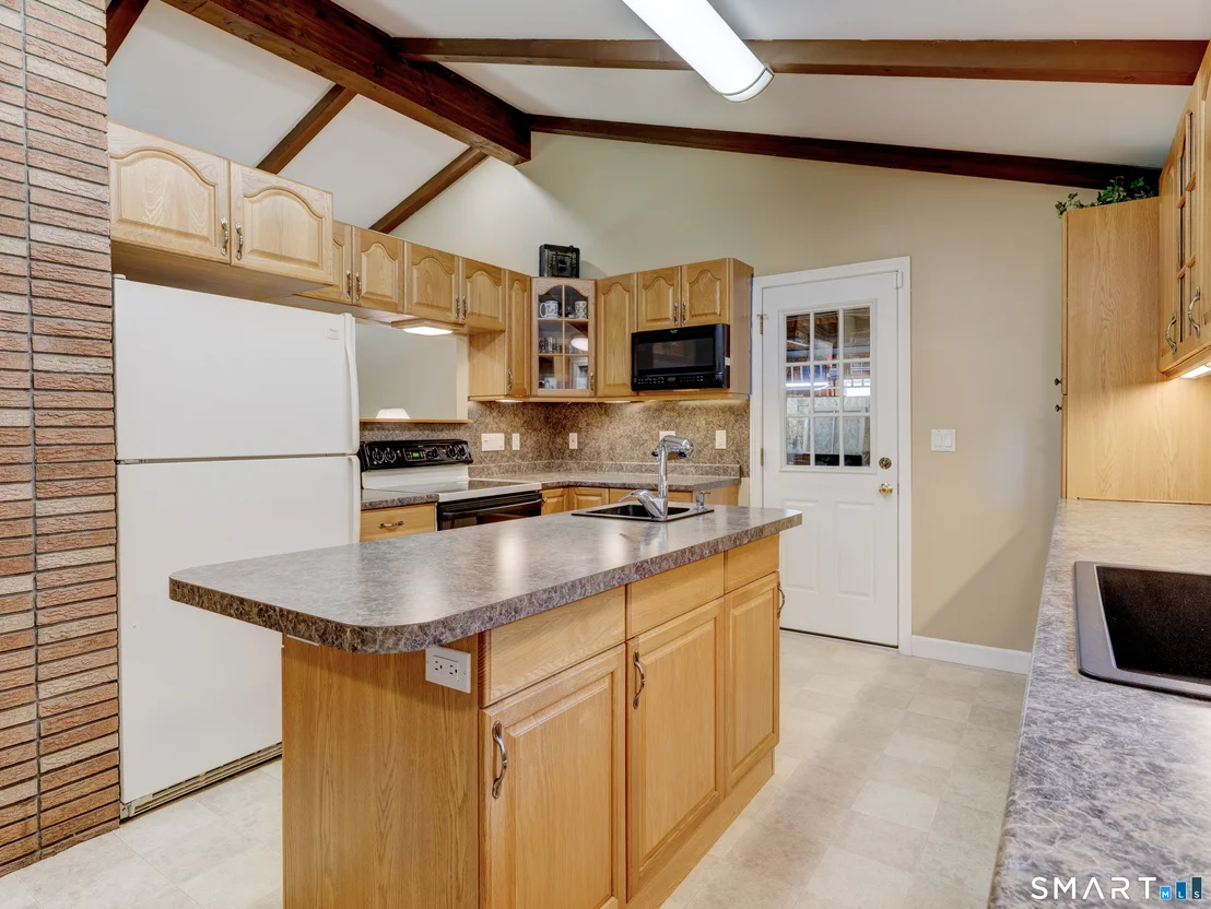 Photo of 225 Dorothy Drive