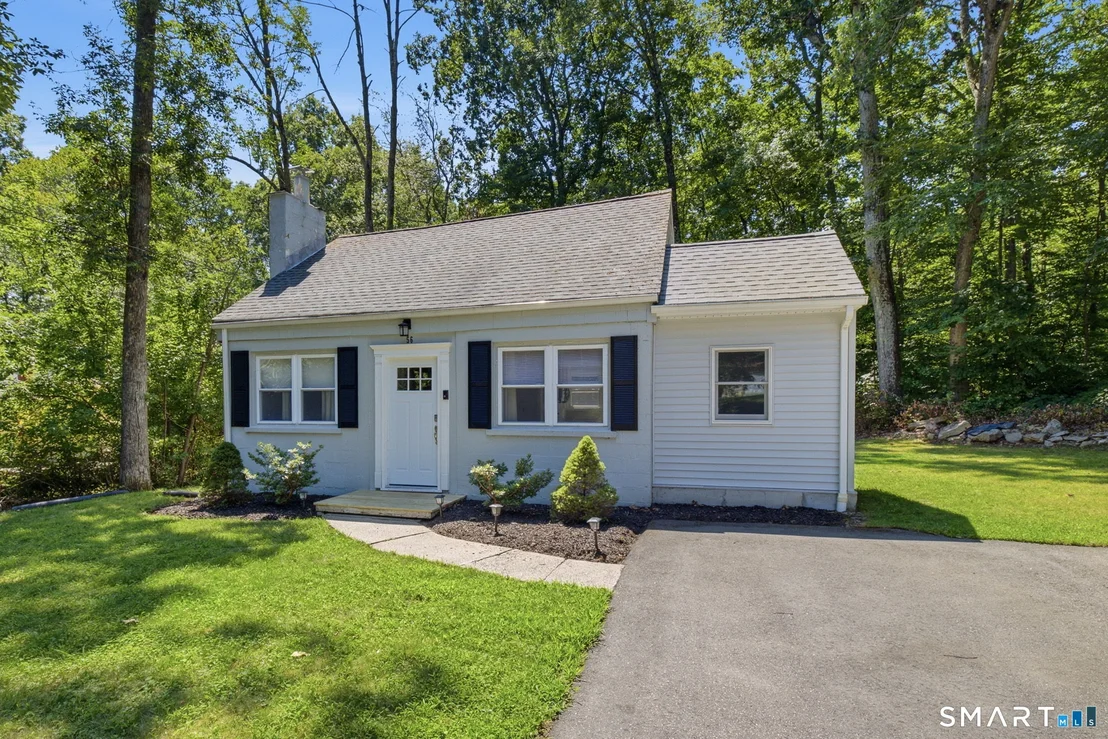 Photo of 56 Ireland Drive