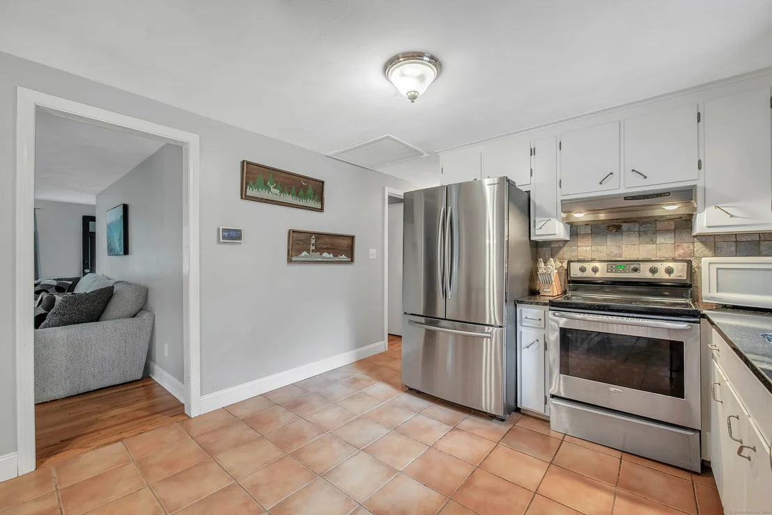 Photo of 1 Higgins Avenue