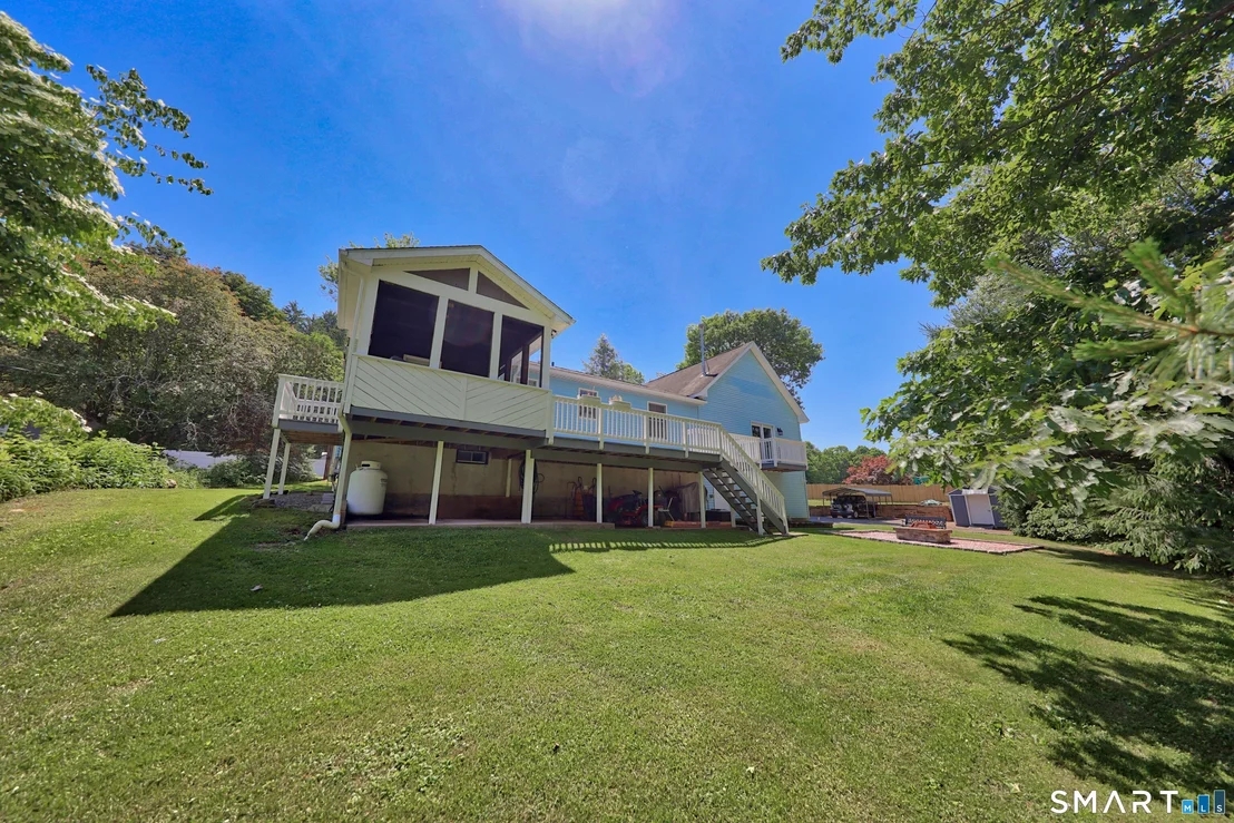 Photo of 49 Schenck Lane