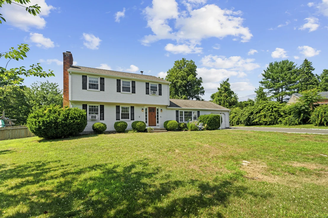 Photo of 14 Stonewall Lane