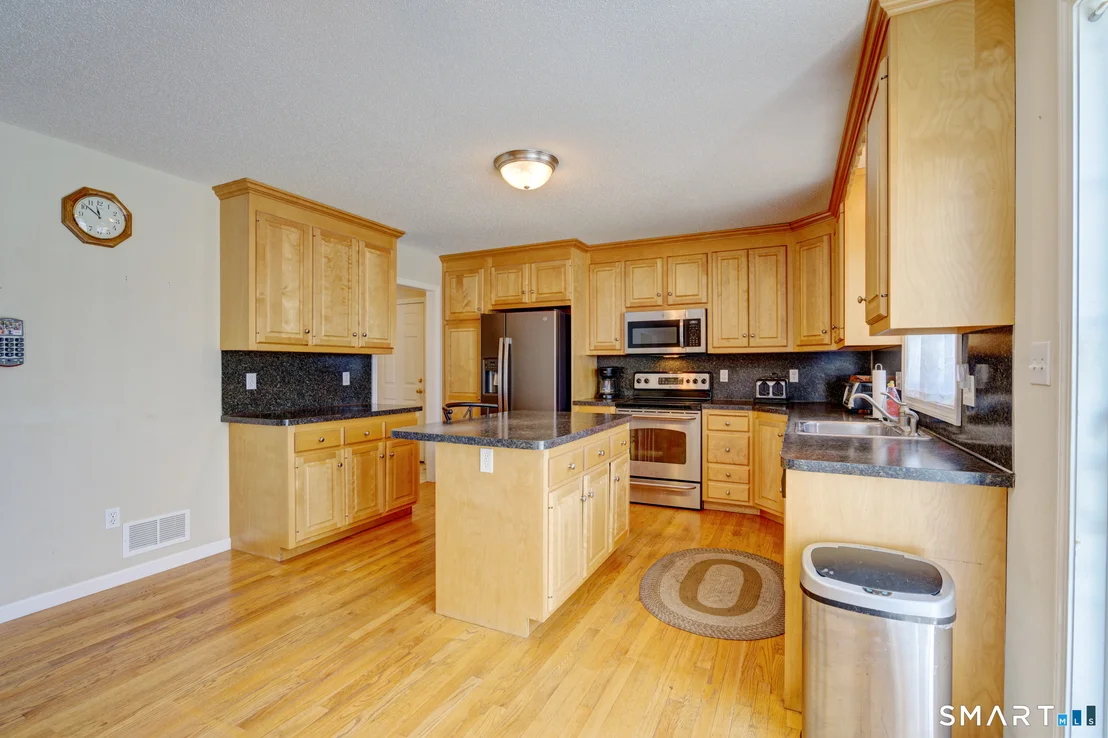 Photo of 672 Laurel Grove Road