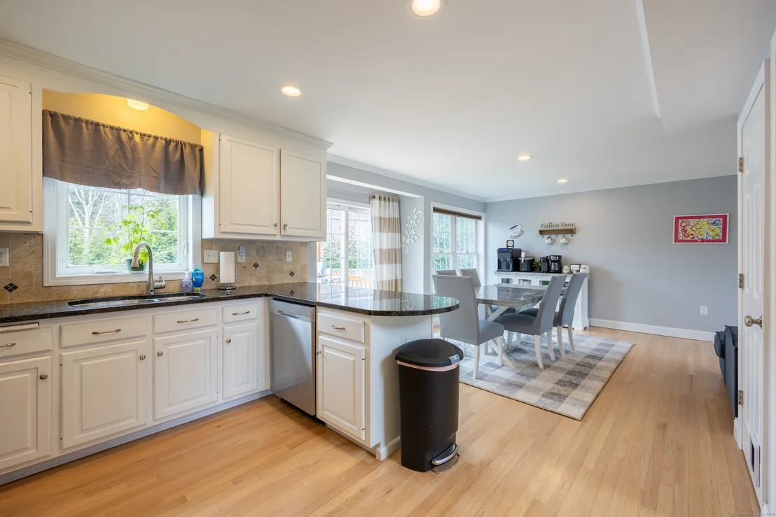 Photo of 178 Empress Drive