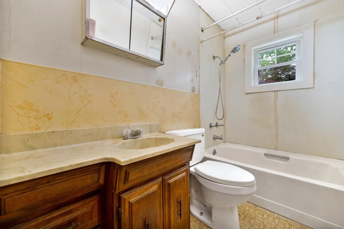 Photo of 141 Deepwood Drive