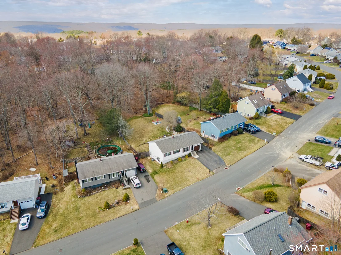 Photo of 185 Bluebird Drive