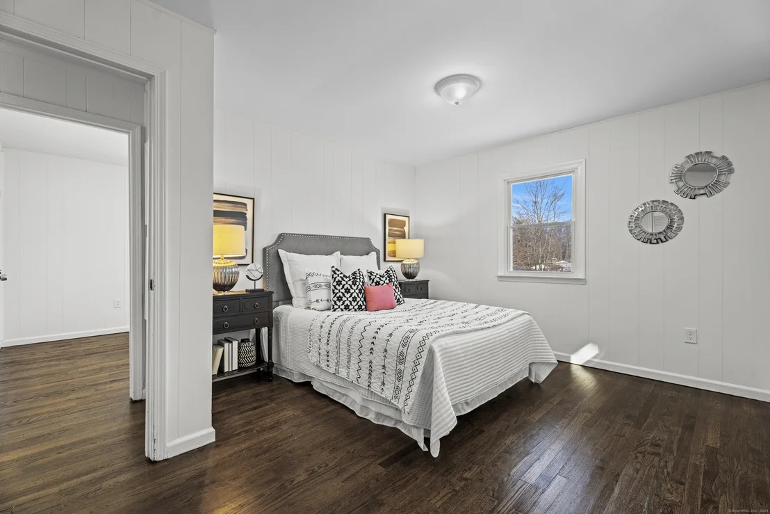 Photo of 10 Ridgetop Road