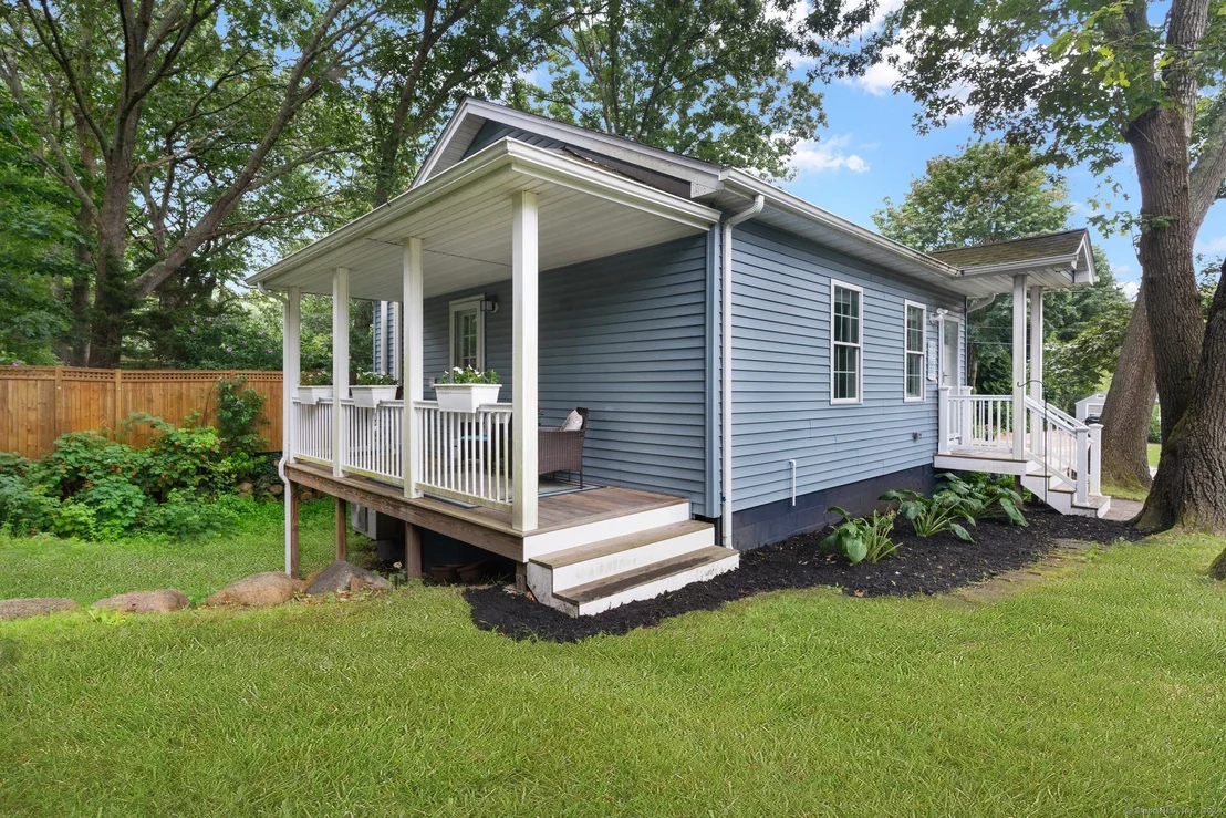 Photo of 133 133 Winterberry Road