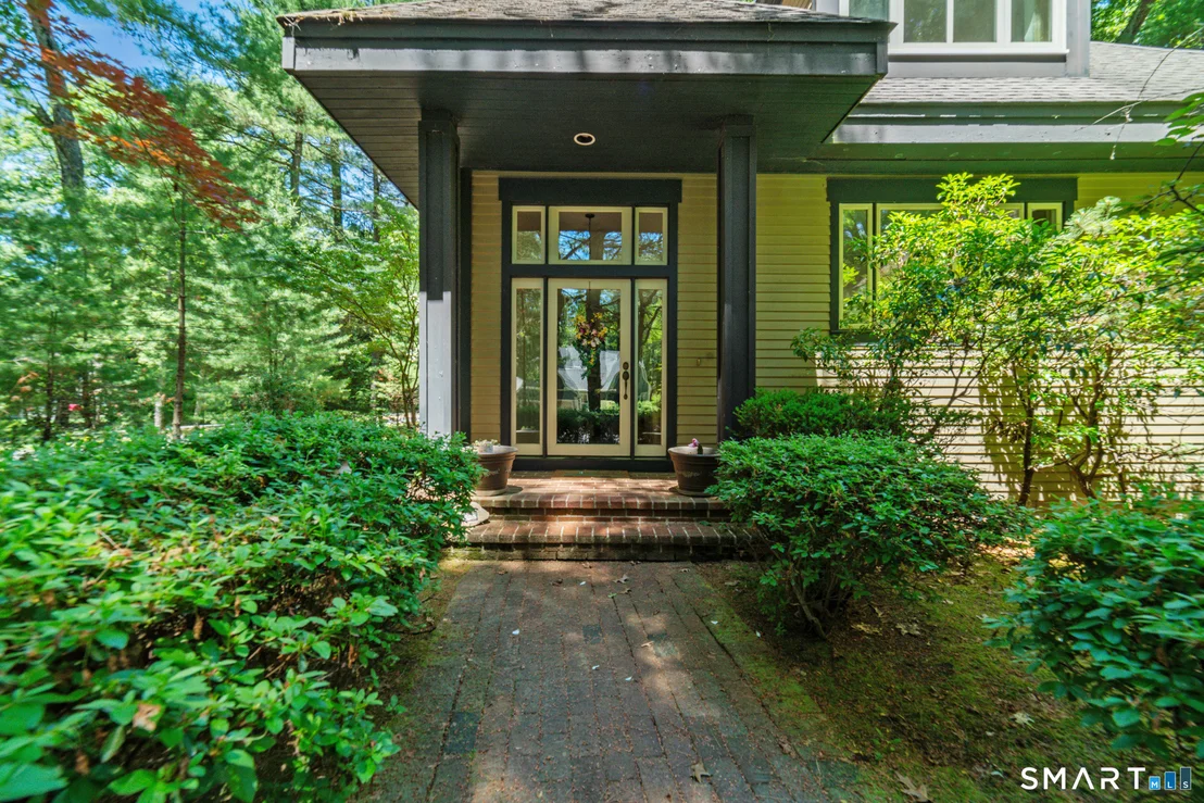 Photo of 8 Beacon Heath