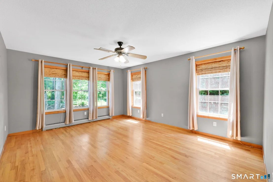 Photo of 32 Laurel Drive