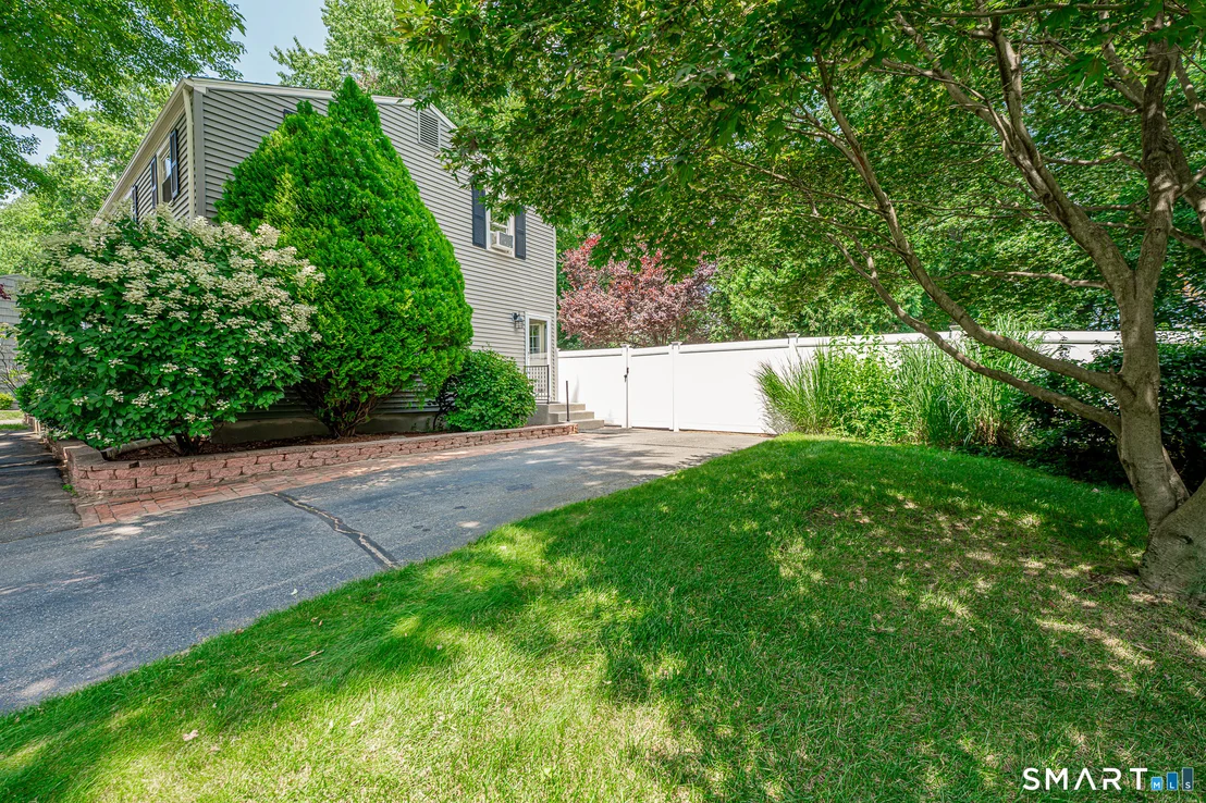 Photo of 38 Edgewood Drive