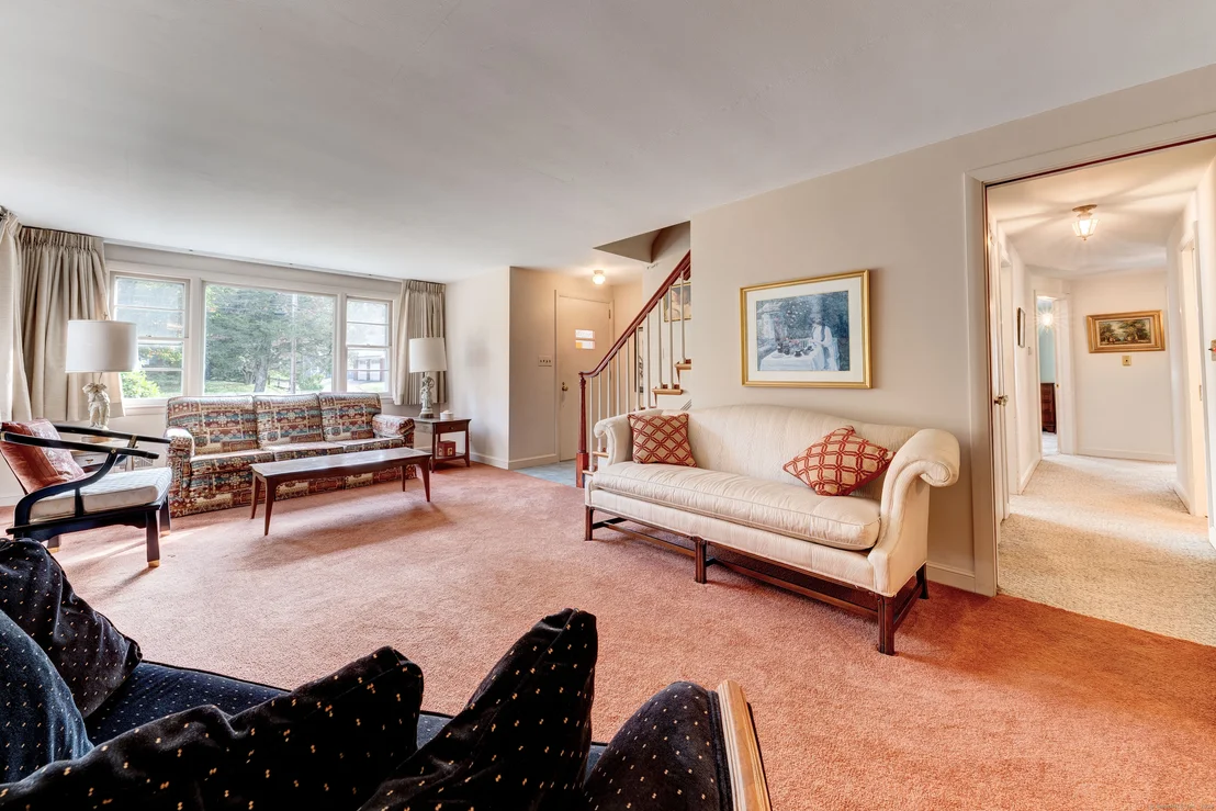 Photo of 244 Pineridge Road
