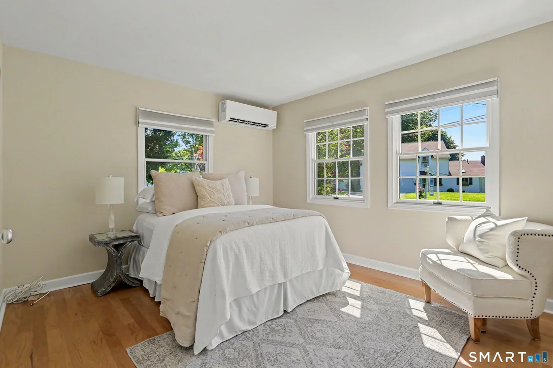 Photo of 118 Lloyd Drive